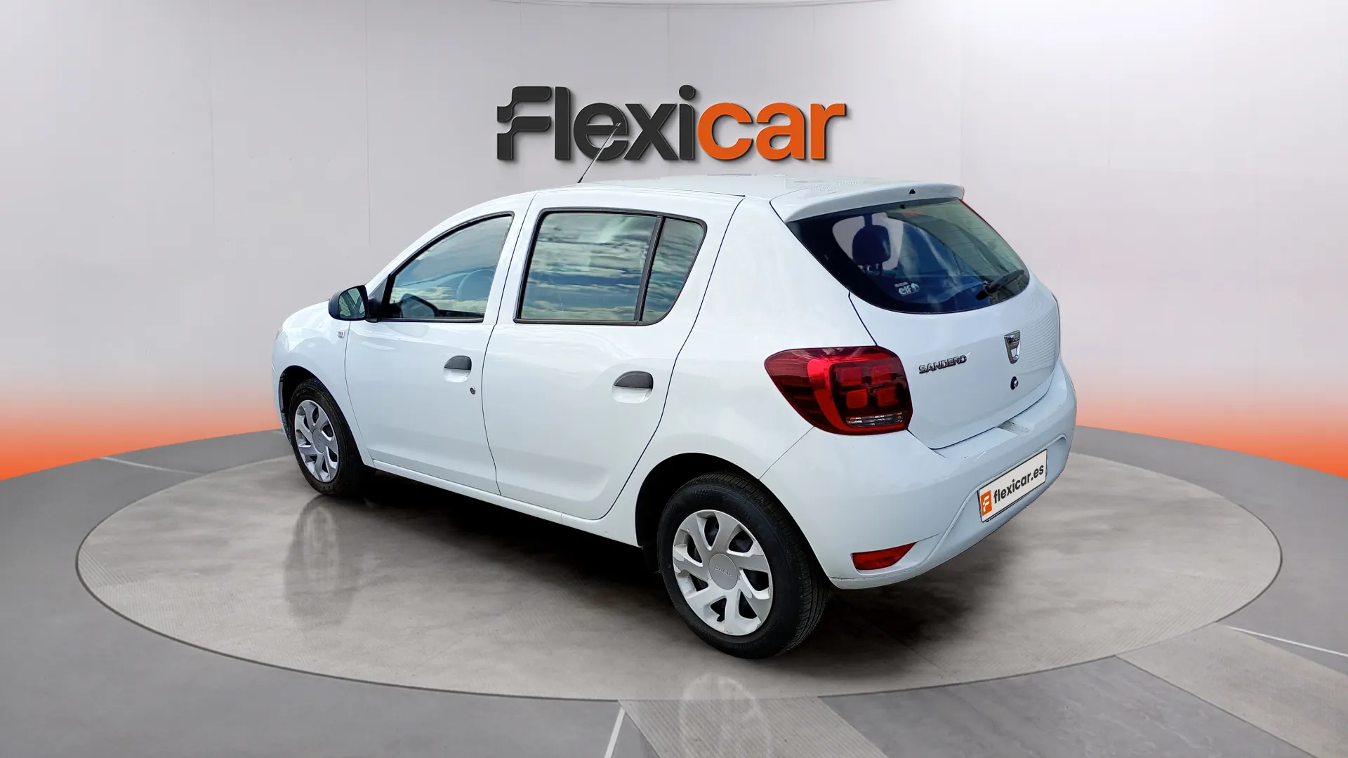 Dacia Sandero Access 1.0 18 - foto 3