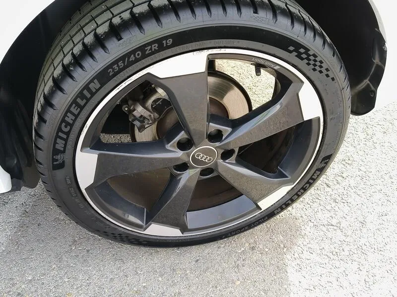 Audi Q2 Black Line 30 TDI - foto 44