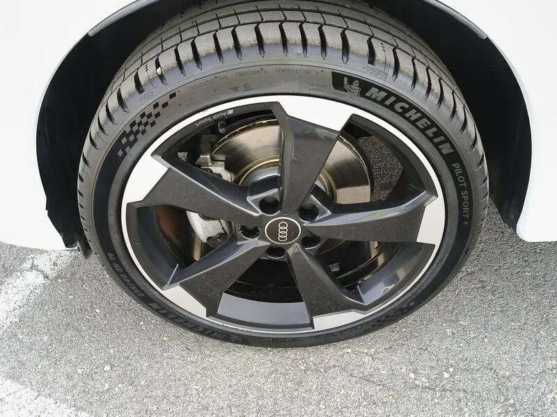 Audi Q2 Black Line 30 TDI - foto 43