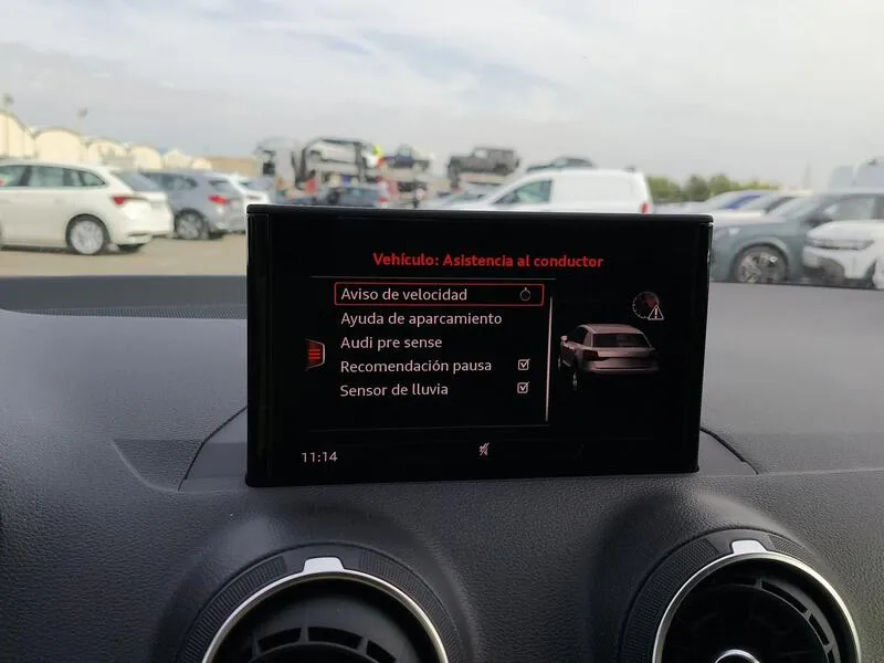 Audi Q2 Black Line 30 TDI - foto 16