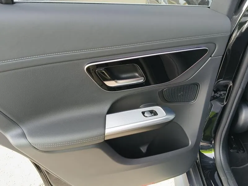 Mercedes-Benz GLC AMG Premium Techo Solar - foto 32