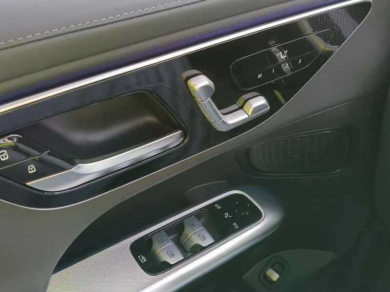 Mercedes-Benz GLC AMG Premium Techo Solar - foto 26