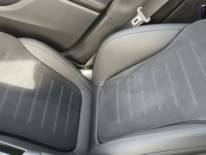 Mercedes-Benz GLC AMG Premium Techo Solar - foto 18