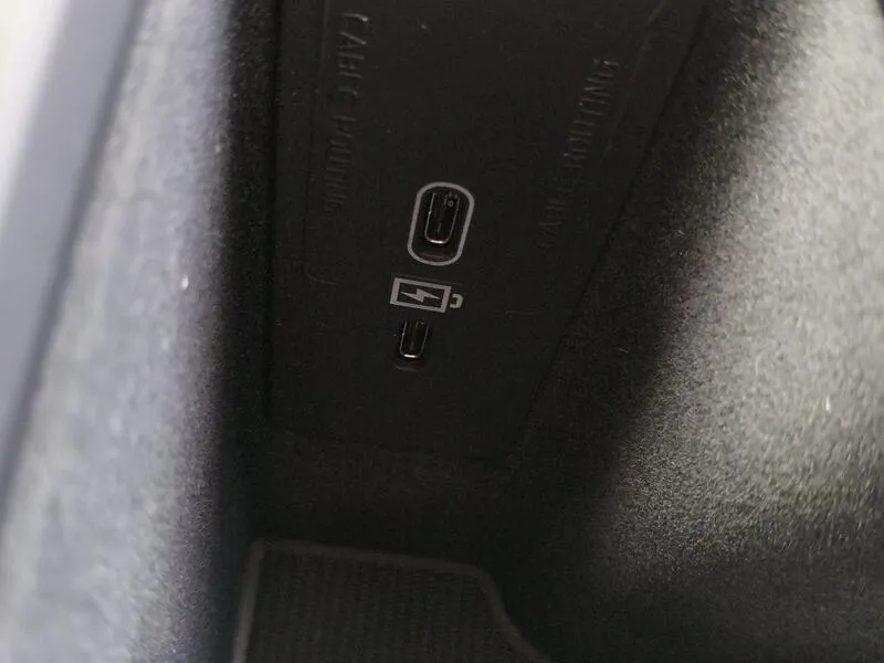 Volvo XC60 2.0 B4 G Momentum Pro - foto 14