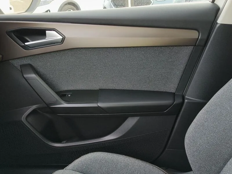 SEAT León 1.5 eTSI DSG Xcellence Go L - foto 21