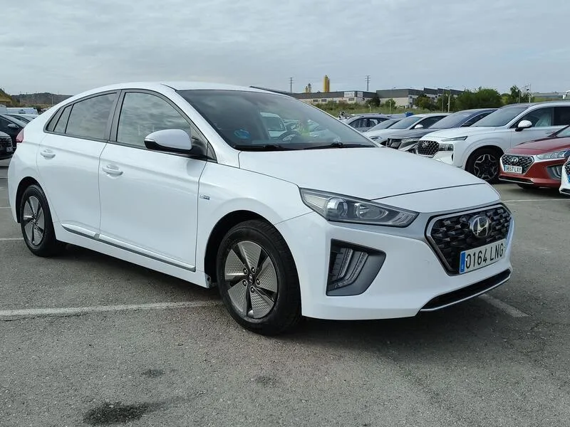 Hyundai Ioniq 2019 berlina con porton 1.6 GDI HEV Klass DCT - foto 8