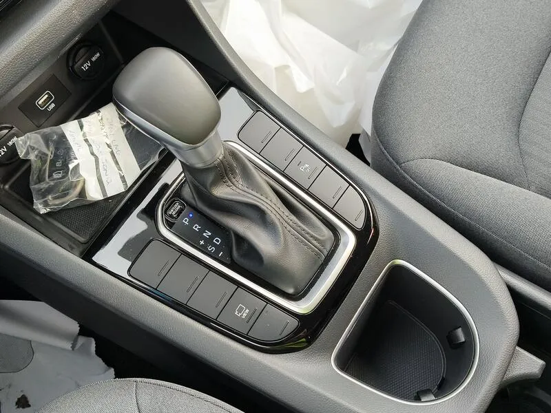 Hyundai Ioniq 2019 berlina con porton 1.6 GDI HEV Klass DCT - foto 13