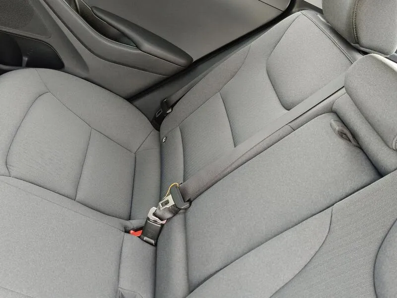 Hyundai Ioniq 2019 berlina con porton 1.6 GDI HEV Klass DCT - foto 31