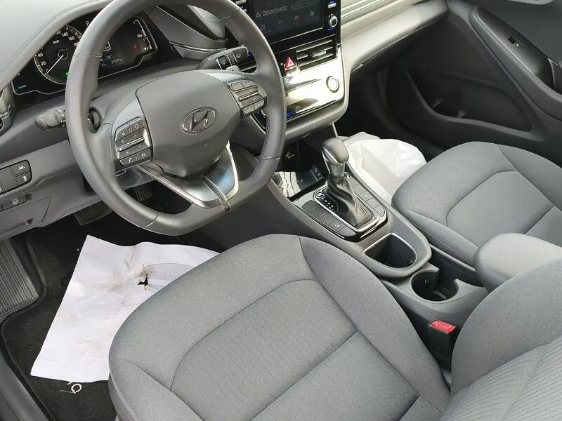 Hyundai Ioniq 2019 berlina con porton 1.6 GDI HEV Klass DCT - foto 10