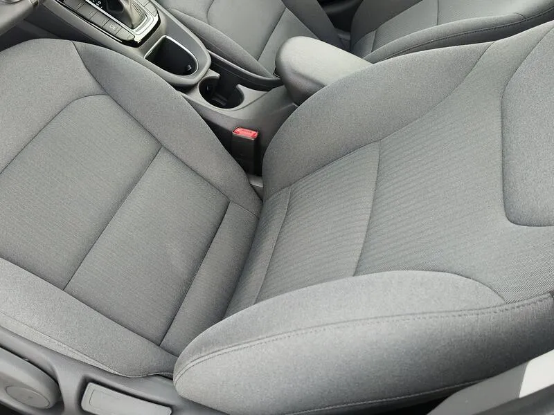 Hyundai Ioniq 2019 berlina con porton 1.6 GDI HEV Klass DCT - foto 29