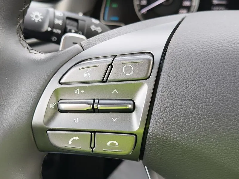 Hyundai Ioniq 2019 berlina con porton 1.6 GDI HEV Klass DCT - foto 25