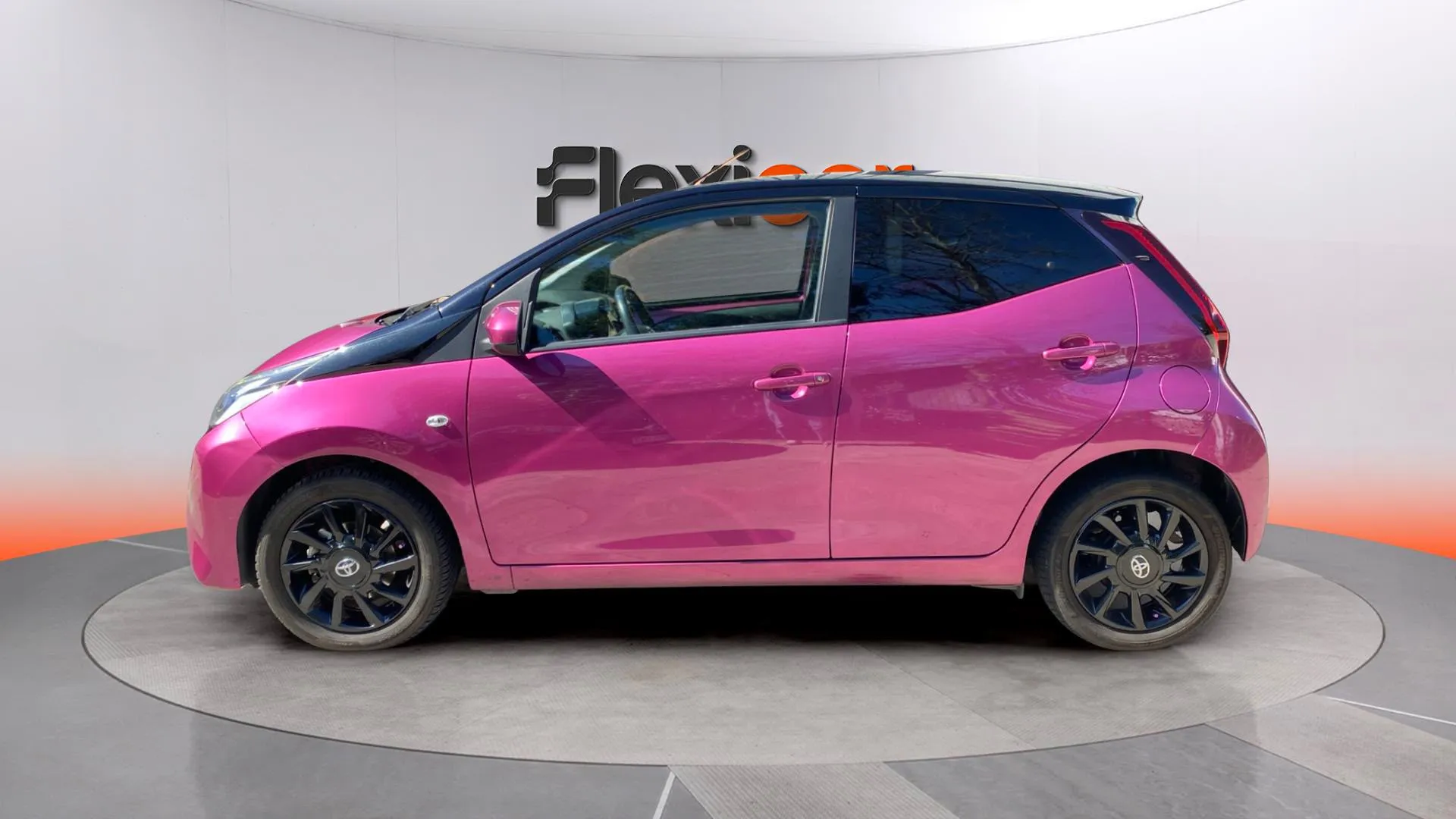 Toyota Aygo 1.0 70 x-wave - foto 8