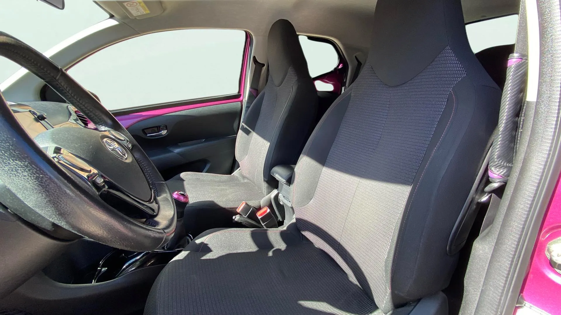 Toyota Aygo 1.0 70 x-wave - foto 19