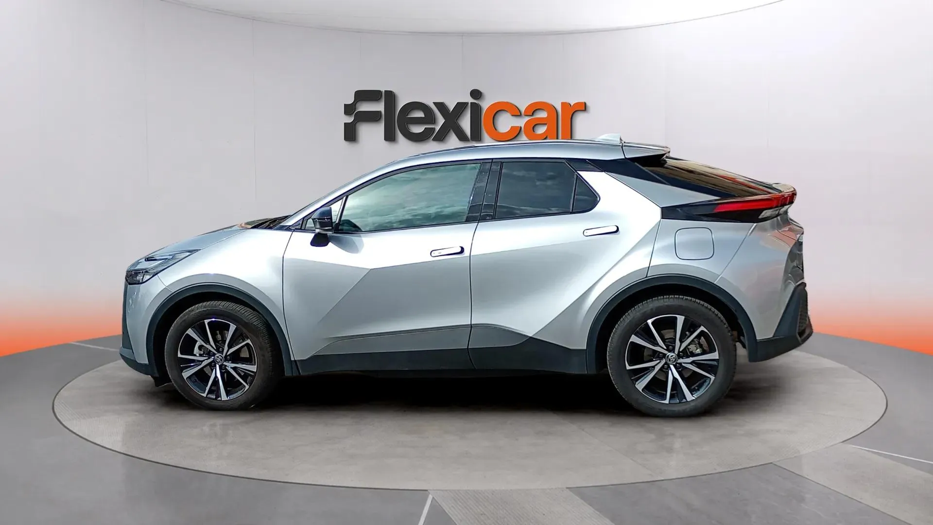 Toyota C-HR 2.0 220PH Advance - foto 4