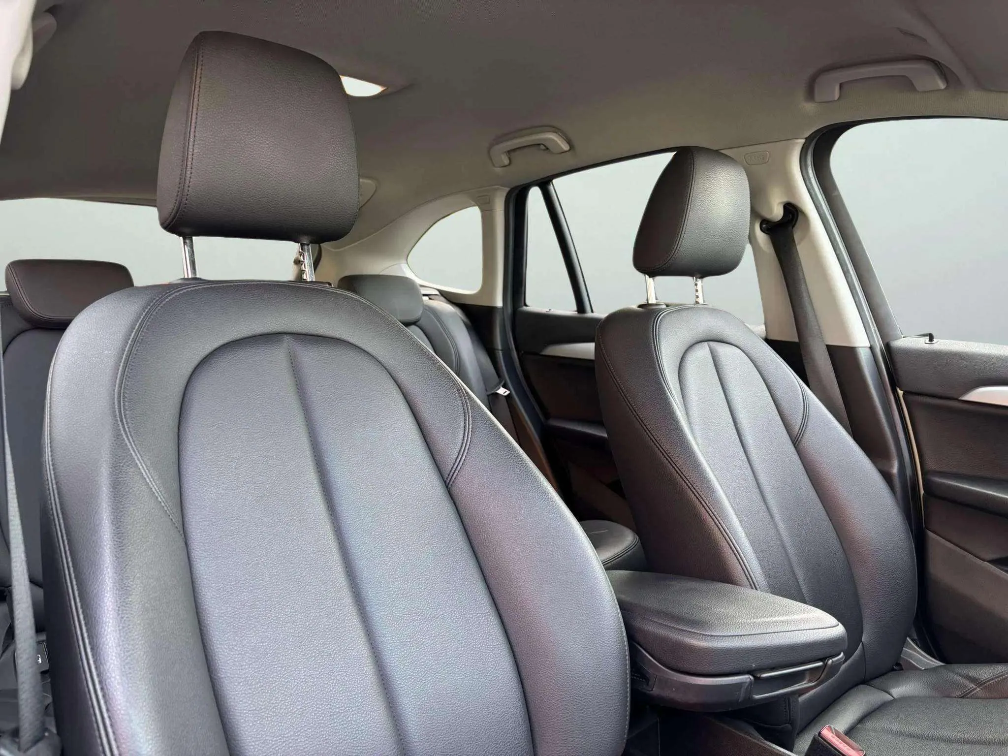 BMW X1 sDrive16d - foto 14