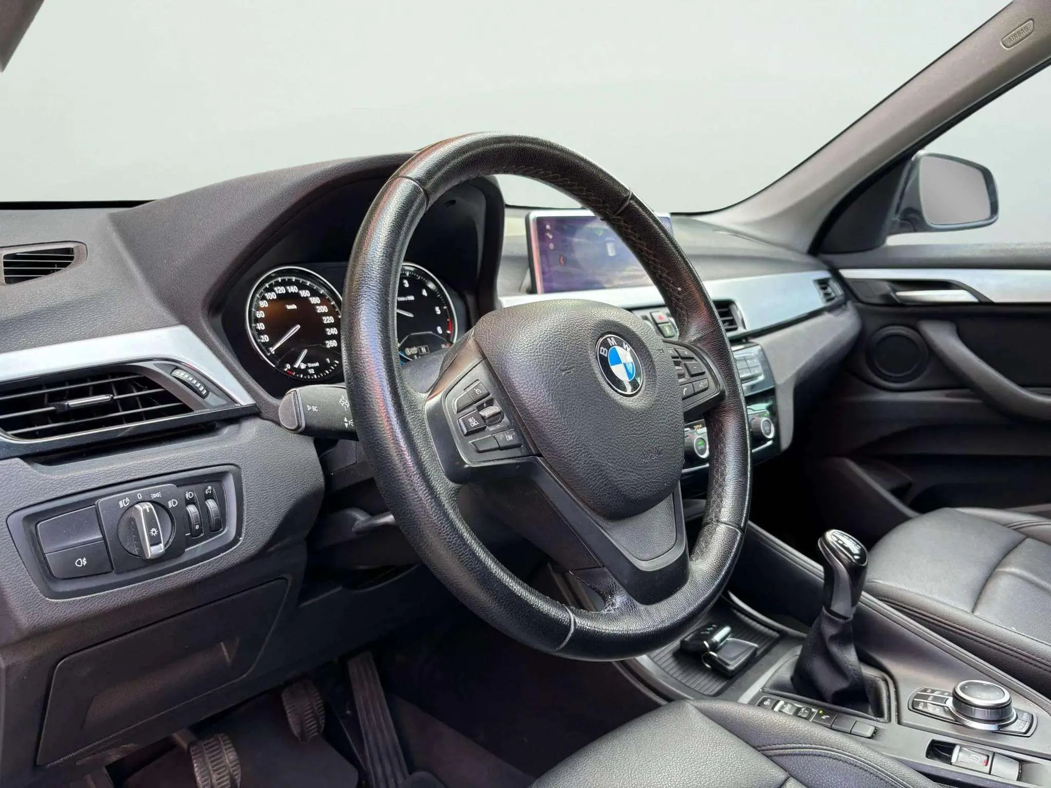 BMW X1 sDrive16d - foto 8