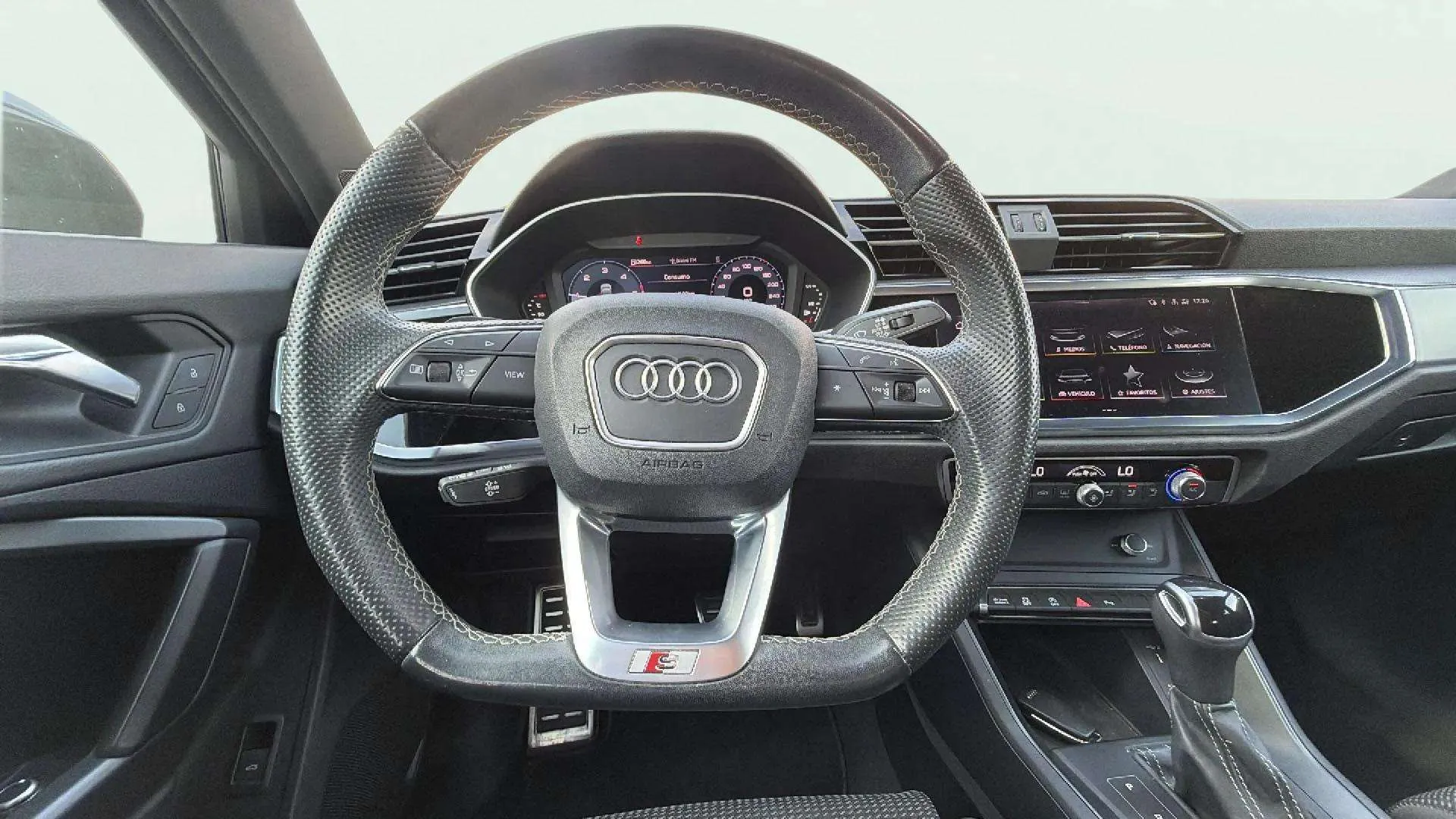 Audi Q3 S line 35 TDI S tronic - foto 14