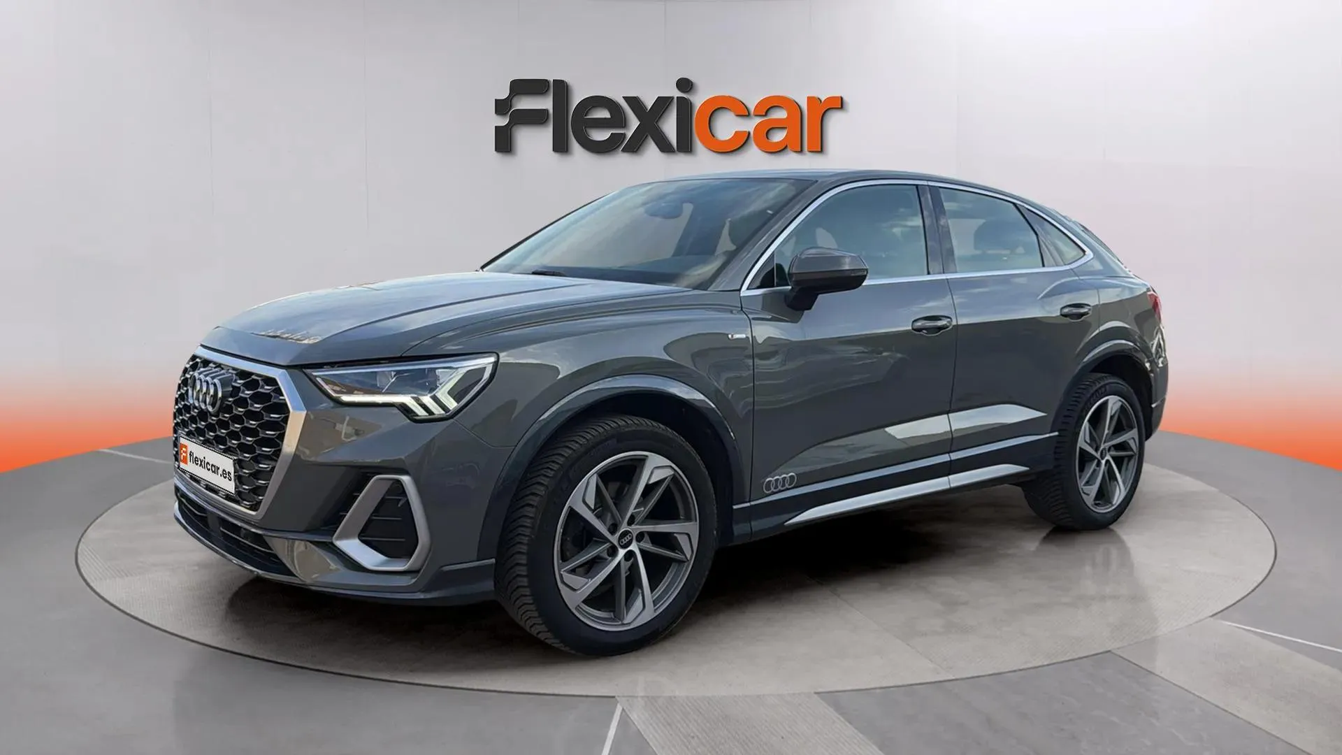 Audi Q3 S line 35 TDI S tronic - foto 2