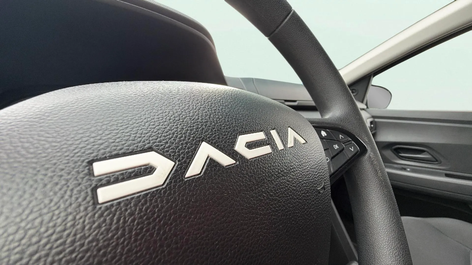 Dacia Sandero Essential ECO-G - foto 13