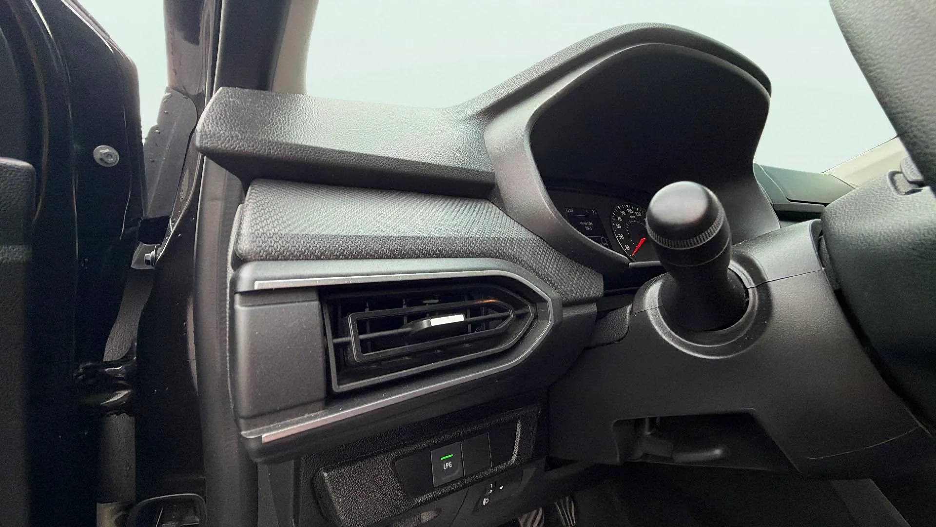 Dacia Sandero Essential ECO-G - foto 23
