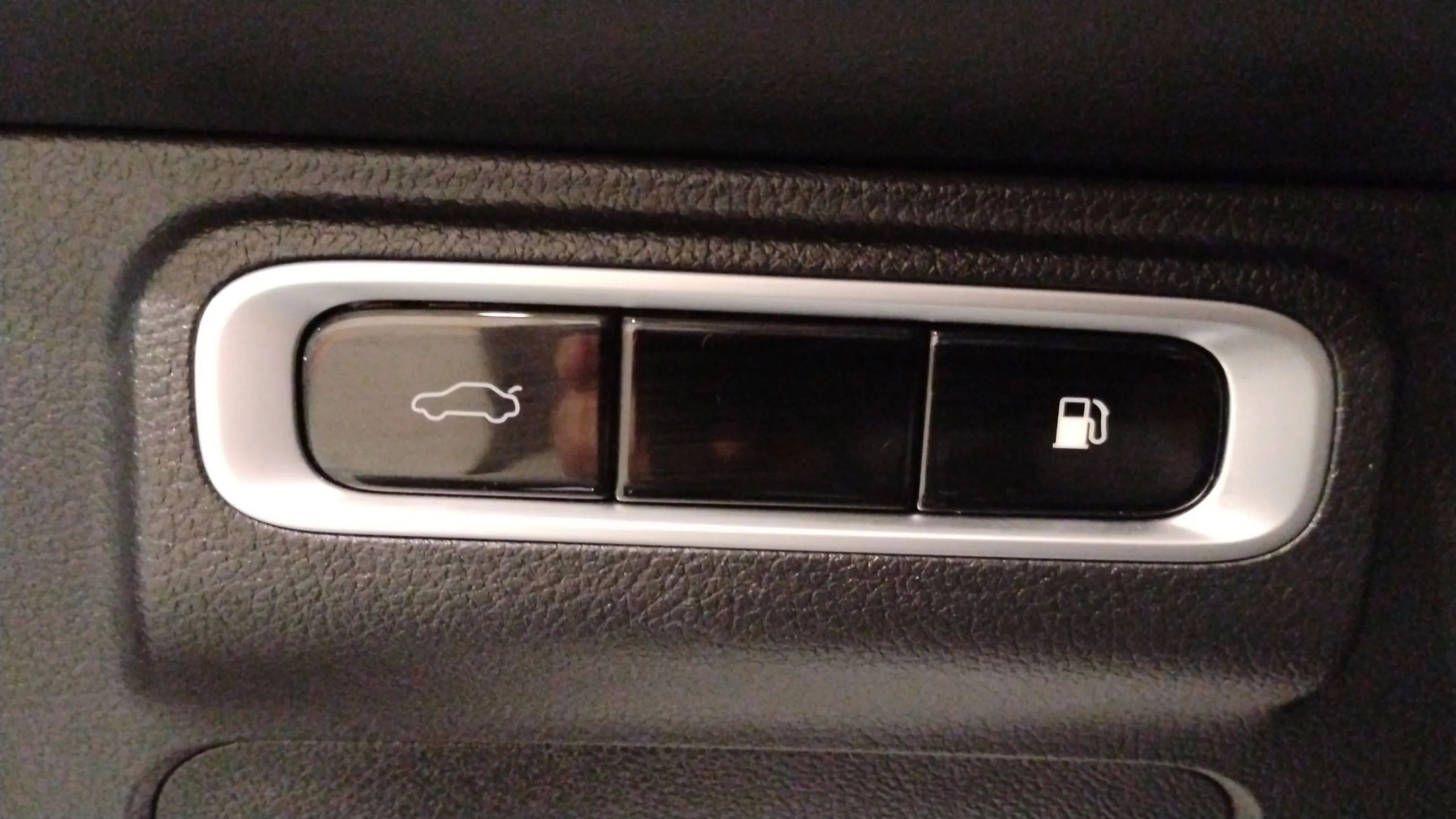 Ebro s700 1.5 T-GDi PHEV Luxury E-CVT - foto 11