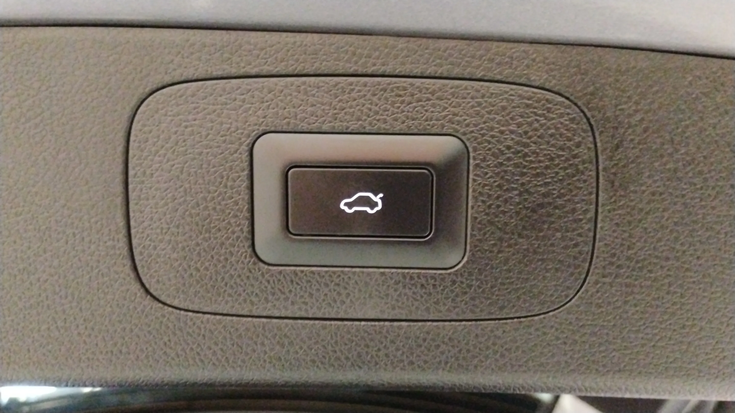 Ebro s700 1.5 T-GDi PHEV Luxury E-CVT - foto 36