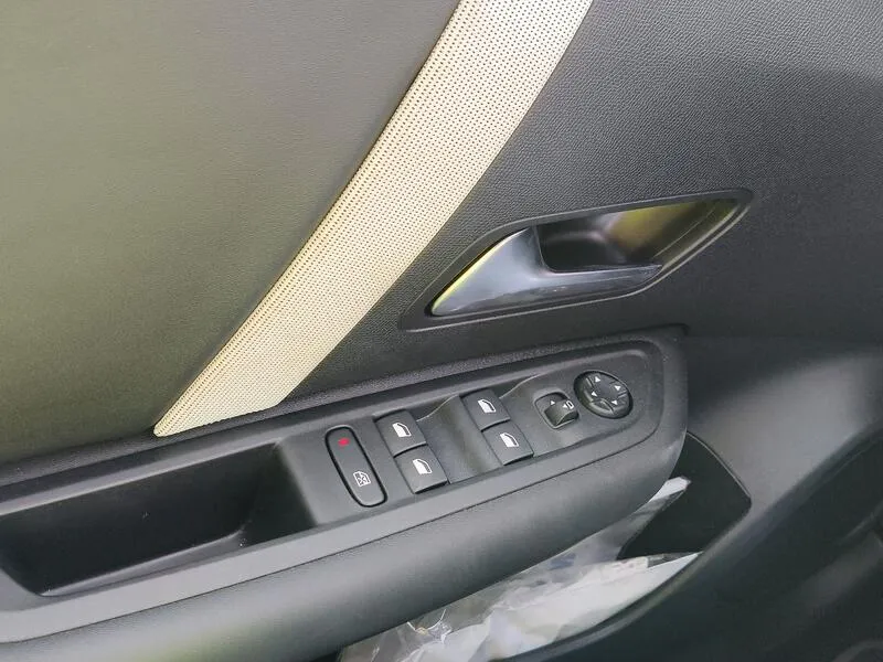 Citroën C4 1.2 PureTech - foto 27