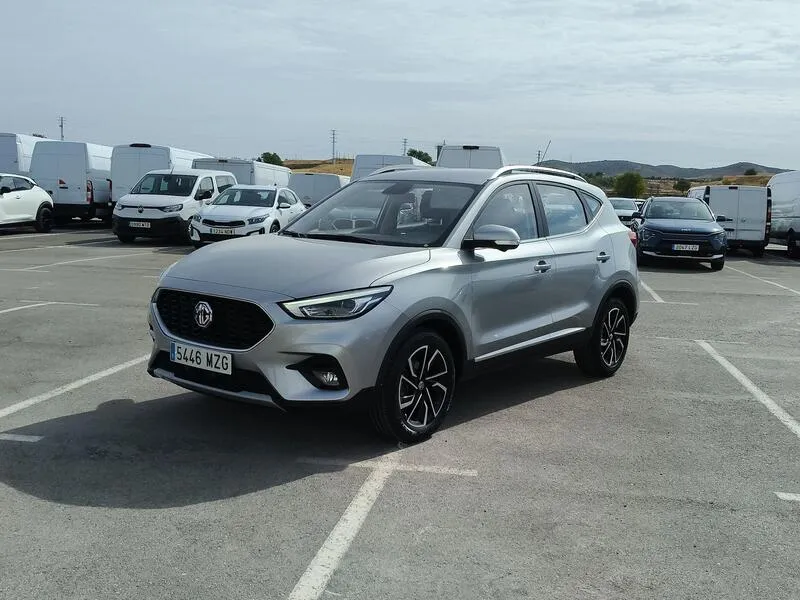 MG ZS 1.5 Luxury (AC) - foto 2