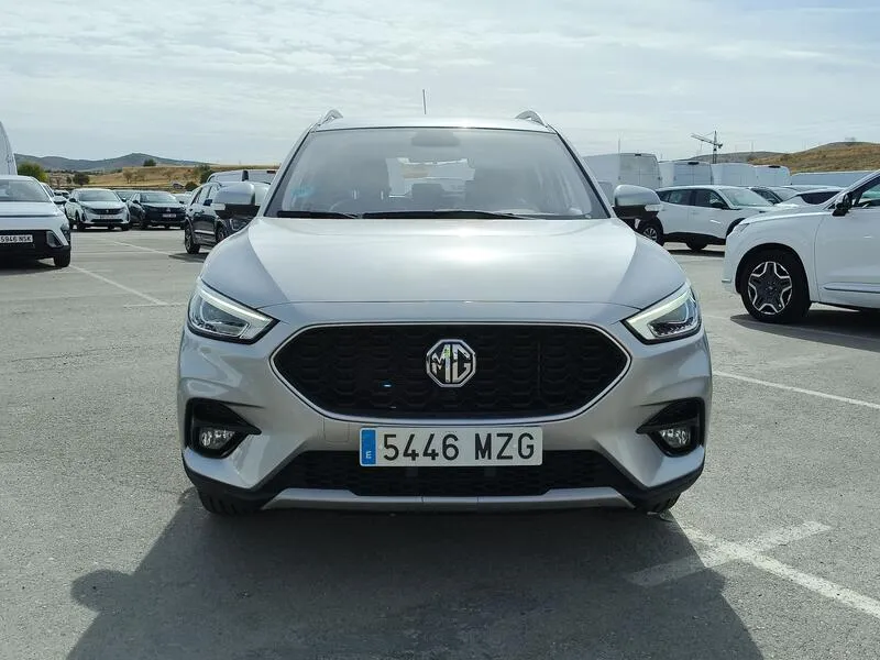 MG ZS 1.5 Luxury (AC) - foto 9