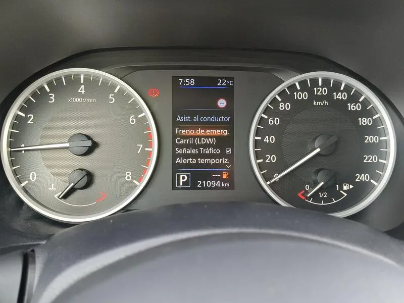 Nissan Juke DIG-T DCT Acenta - foto 14