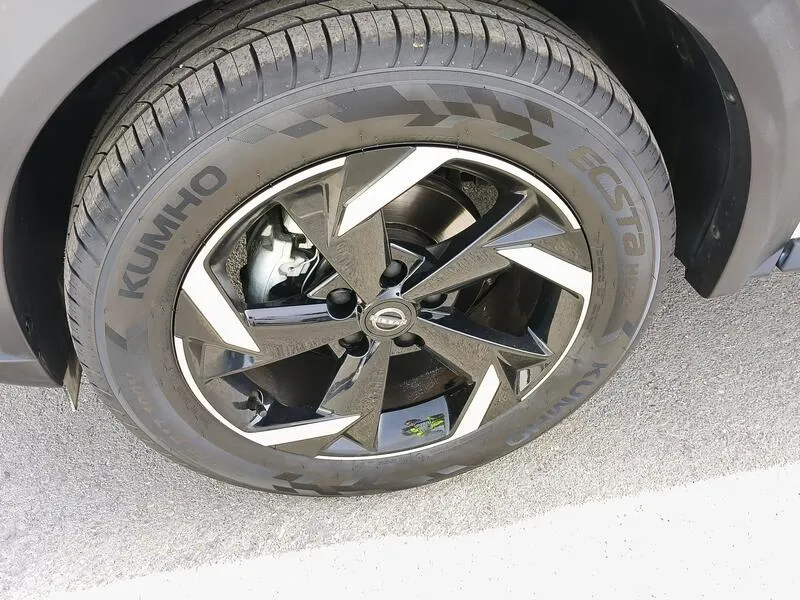 Nissan Juke DIG-T DCT Acenta - foto 39