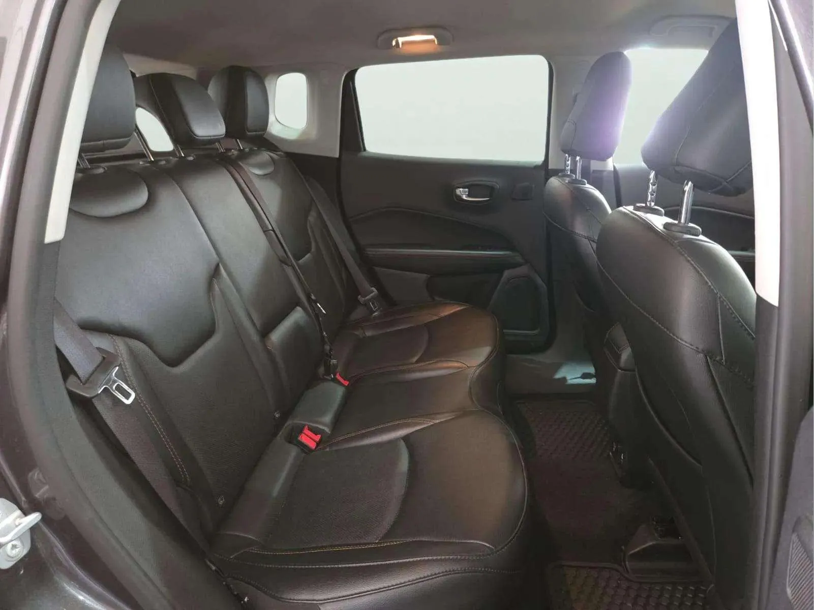 Jeep Compass 1.3 Gse T4 Limited FWD - foto 13