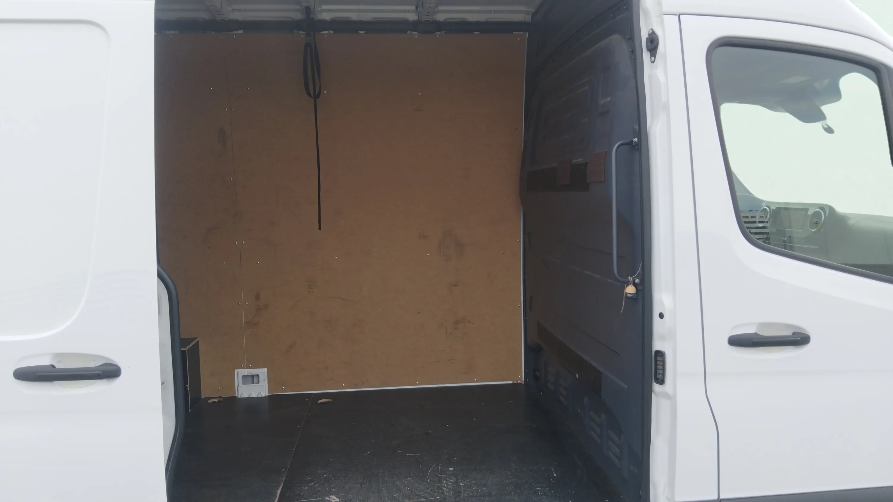 Mercedes-Benz Sprinter 311 CDI Furgon Pro Techo Elevado - foto 13