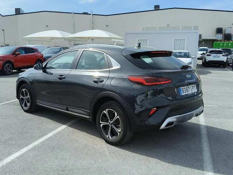 Kia XCeed 1.6 GDi PHEV eDrive (AC) - foto 4