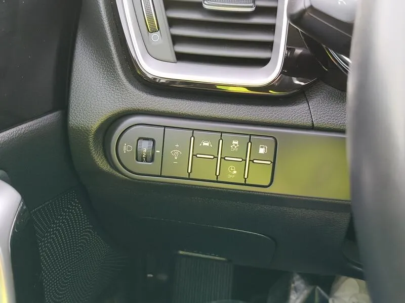 Kia XCeed 1.6 GDi PHEV eDrive (AC) - foto 26