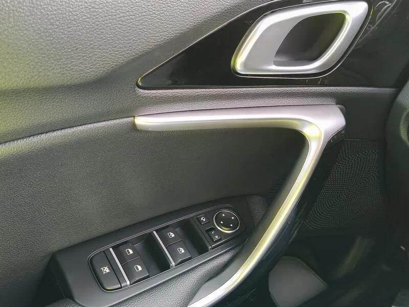 Kia XCeed 1.6 GDi PHEV eDrive (AC) - foto 27