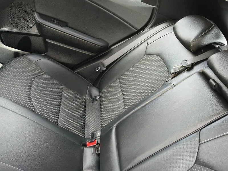 Kia XCeed 1.6 GDi PHEV eDrive (AC) - foto 31
