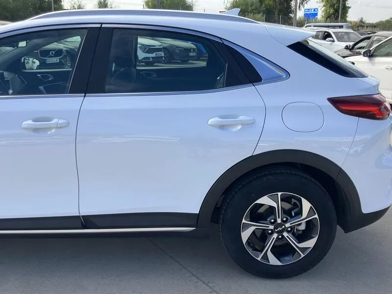 Kia XCeed 1.0 T-GDi Drive - foto 21