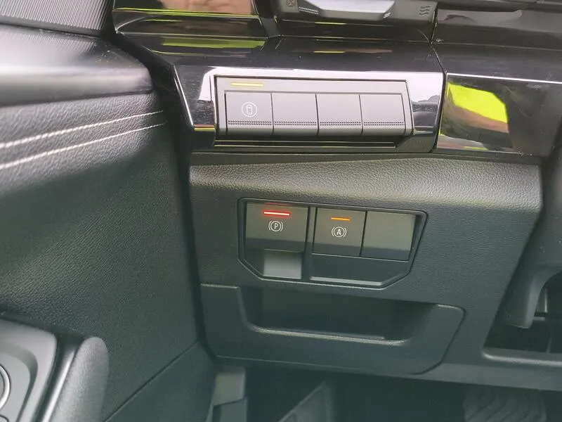 Renault Rafale 200 E-Tech Full Hybrid Techno 1.2 E-Tech ATV 6E - foto 24