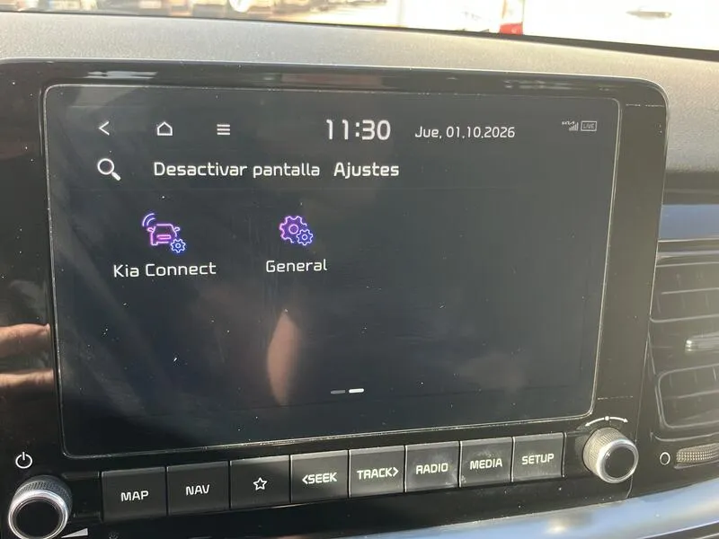 Kia Stonic 1.0 T-GDi MHEV iMT Drive Plus(SP)(SL) - foto 45