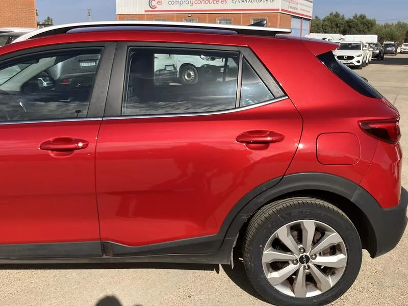 Kia Stonic 1.0 T-GDi MHEV iMT Drive Plus(SP)(SL) - foto 21