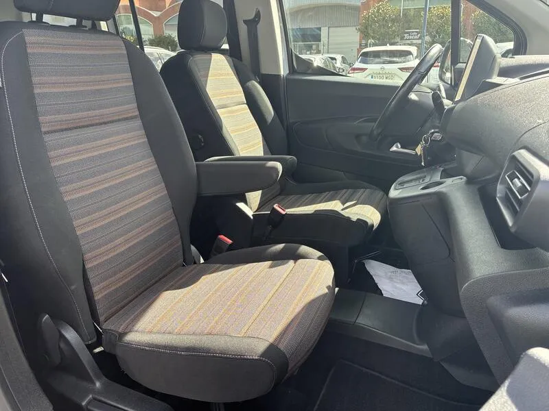 Opel Combo e Life BEV 50kWh Elegance Plus L - foto 31