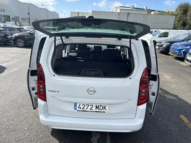 Opel Combo e Life BEV 50kWh Elegance Plus L - foto 28
