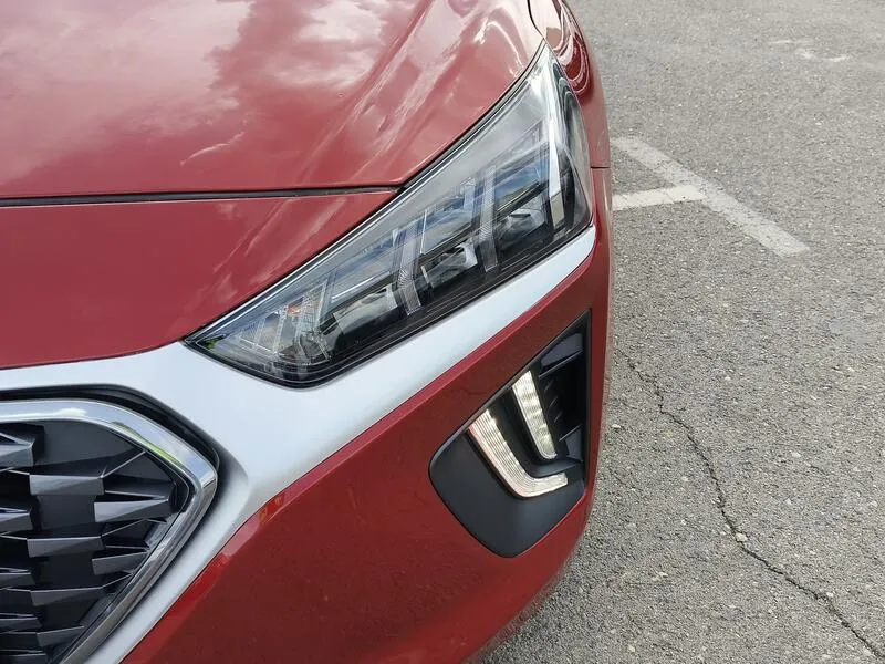 Hyundai Ioniq 2019 berlina con porton 1.6 GDI PHEV Tecno DCT - foto 43