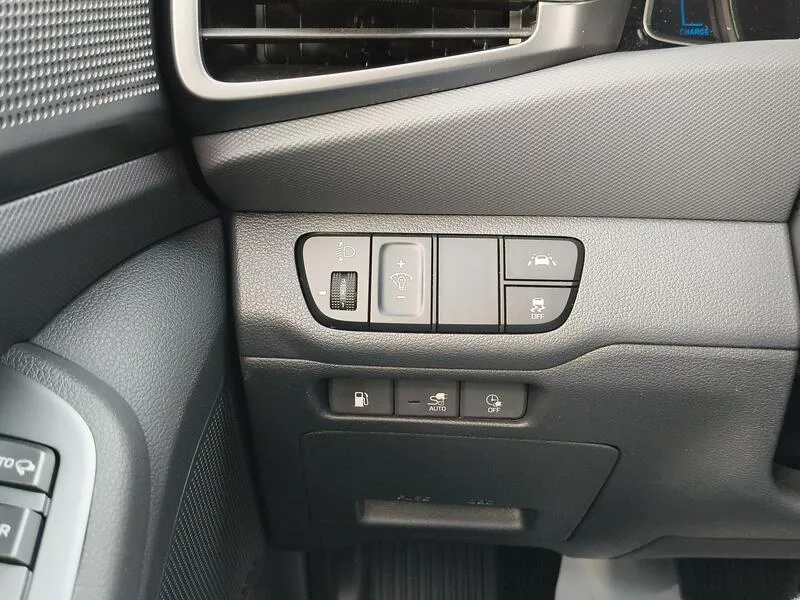 Hyundai Ioniq 2019 berlina con porton 1.6 GDI PHEV Tecno DCT - foto 28