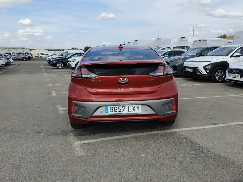 Hyundai Ioniq 2019 berlina con porton 1.6 GDI PHEV Tecno DCT - foto 5