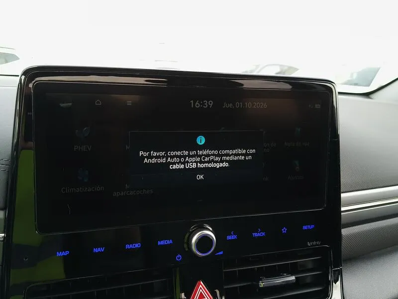 Hyundai Ioniq 2019 berlina con porton 1.6 GDI PHEV Tecno DCT - foto 16