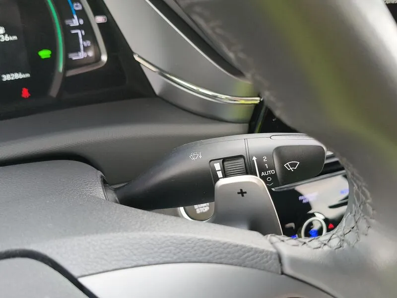 Hyundai Ioniq 2019 berlina con porton 1.6 GDI PHEV Tecno DCT - foto 25
