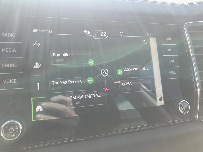 Škoda Kodiaq 2.0 TDI DSG 4x2 Ambition (AC) - foto 44