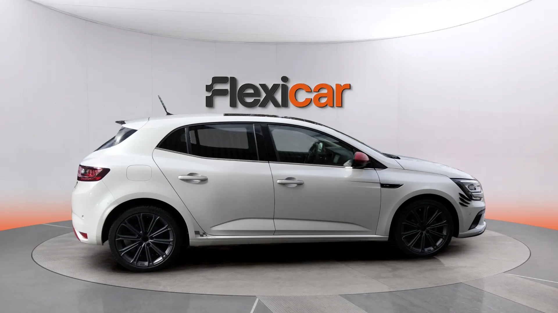 Renault Mégane GT Line TCe GPF 18 - foto 8
